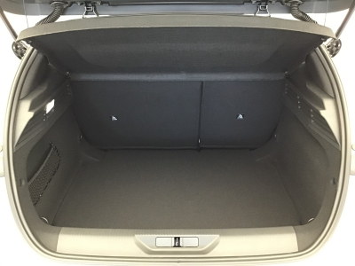 Peugeot 308 1.5 BlueHDI 130 EAT8 ALLURE