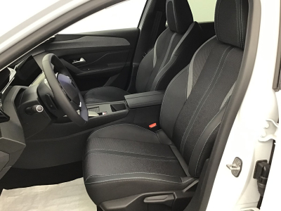 Peugeot 308 1.5 BlueHDI 130 EAT8 ALLURE