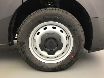 Renault Trafic 130 L2H1 Advance 4Jahresreifen/Navi/Kamera