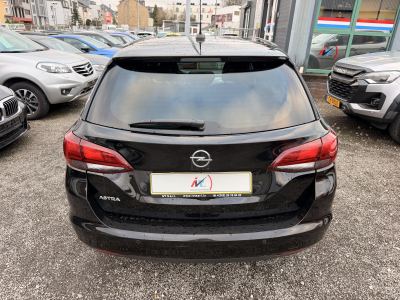 Opel Astra Sports 1.5d 105 Elegance