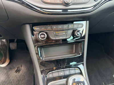 Opel Astra Sports 1.5d 105 Elegance