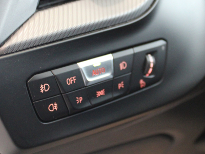 BMW 118 i M SPORT PAKET PANO CUIR NAVI 1 HAND