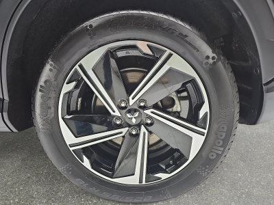 Mitsubishi Eclipse Cross 2.4 MIVEC PHEV CVT Select