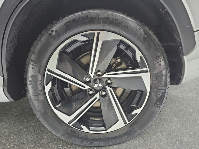 Mitsubishi Eclipse Cross 2.4 MIVEC PHEV CVT Select