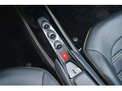 Ferrari F8 Tributo ROSSO FUOCO | FERRARI APPROVED | LIFT | CARBON | 360 | JBL