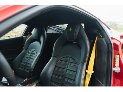 Ferrari F8 Tributo ROSSO FUOCO | FERRARI APPROVED | LIFT | CARBON | 360 | JBL