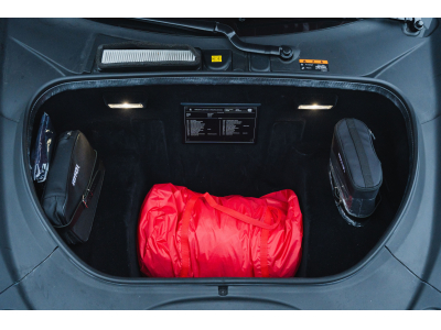 Ferrari F8 Tributo ROSSO FUOCO | FERRARI APPROVED | LIFT | CARBON | 360 | JBL