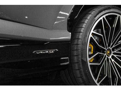 Lamborghini Urus SE - GRIGIO KERES