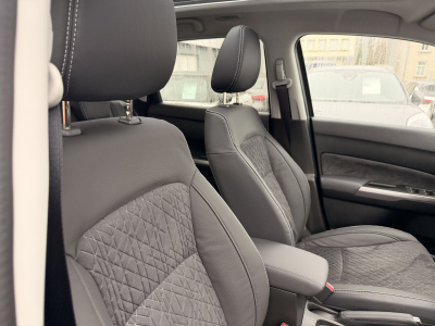 Suzuki Vitara 5D 1.5 GLX AGS VIT-24 Hybrid Auto.