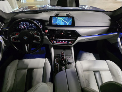 BMW M5 4.4 V8 XDRIVE DKG CARBON HEAD UP BOWERS & WILKINS CUIR NAVI