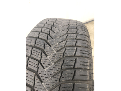 Pneus toutes saisons 17
