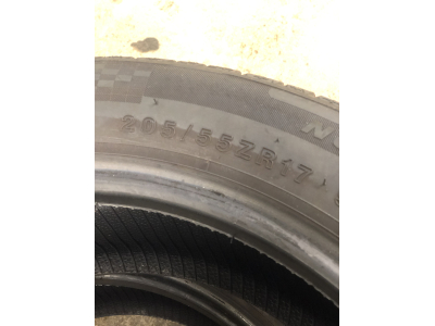 Pneus toutes saisons 17