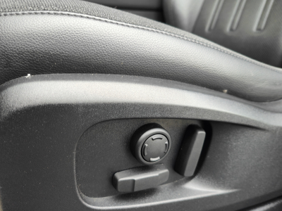 Land-Rover Defender 110 D240 SE 4X4 7PLACES TOIT PANO CARPLAY CAMERA 360°