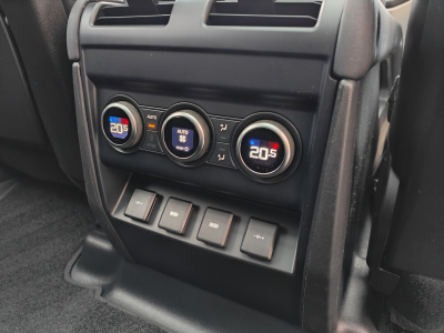 Land-Rover Defender 110 D240 SE 4X4 7PLACES TOIT PANO CARPLAY CAMERA 360°