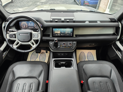 Land-Rover Defender 110 D240 SE 4X4 7PLACES TOIT PANO CARPLAY CAMERA 360°