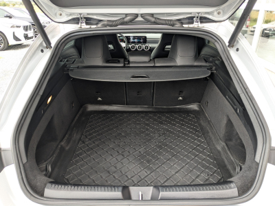 Mercedes-Benz CLA 180 CLA 180d PACK AMG GPS LED PACK LIGHT