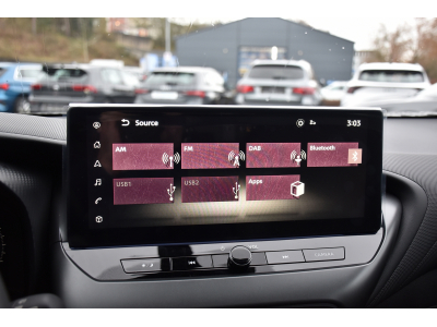 Nissan Juke 1.0 DIG-T N-Connecta DCT