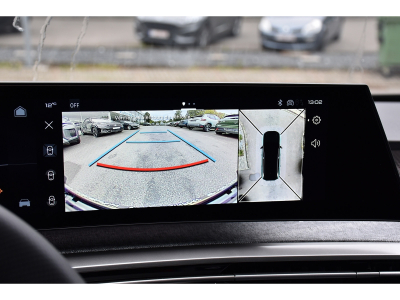 Peugeot 5008 GT Hybrid 145 e-DSC6