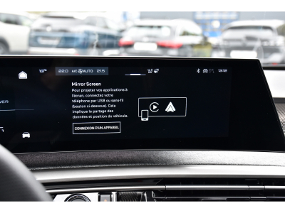 Peugeot 5008 GT Hybrid 145 e-DSC6