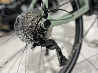 Yamaha CrossCore RC S Freins Shimano,  PW séries 70 Nm, fourche NEX / 500 Wh, 36 V, roue 27,5,  cadre allu, 23,9 Kg.  taille S