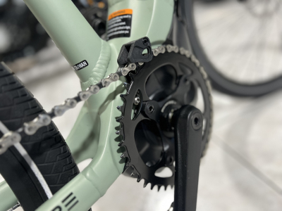 Yamaha CrossCore RC S Freins Shimano,  PW séries 70 Nm, fourche NEX / 500 Wh, 36 V, roue 27,5,  cadre allu, 23,9 Kg.  taille S