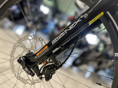 Yamaha CrossCore RC S Freins Shimano,  PW séries 70 Nm, fourche NEX / 500 Wh, 36 V, roue 27,5,  cadre allu, 23,9 Kg.