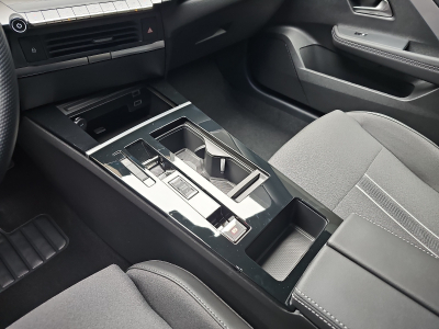 Opel Astra 1.2 TURBO 130 AUTO GS