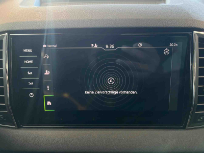 Skoda Karoq 1.5 TSi 150 DSG SELECTION +