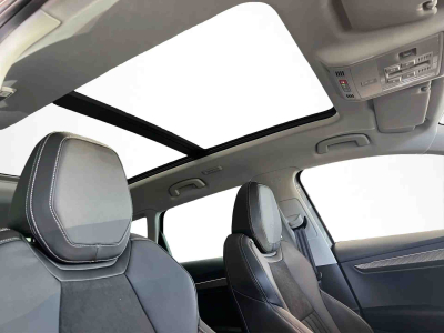 Skoda Karoq 1.5 TSi 150 DSG SELECTION +