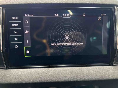 Skoda Karoq 1.5 TSi 150 DSG SELECTION +