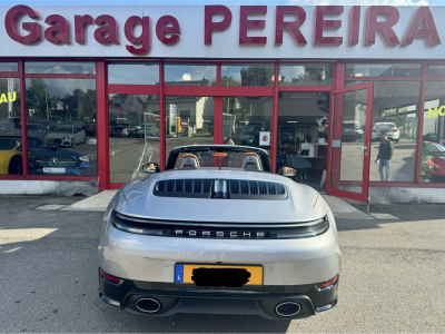 Porsche 992 FACELIFT CARRERA CABRIO PACK CHRONO BOSE CUIR NAVI 1 HAND