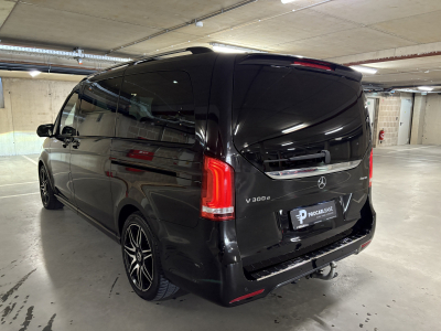 Mercedes-Benz V 300 V300 D LANG 4MATIC AMG LINE/ EXCLUSIVE/AHK/FULL/7 PLACES