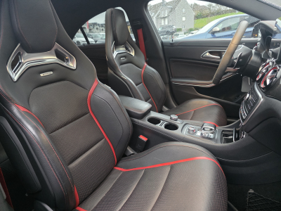 Mercedes-Benz CLA 45 AMG 4MATIC FACELIFT PERFORMANCE SITZE HARMAN KARDON PANO CUIR NAVI
