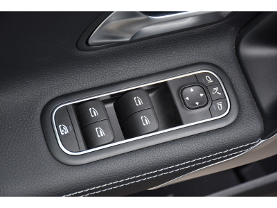 Mercedes-Benz A 180 CDI Progressive 8G-DCT