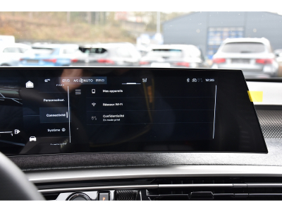 Peugeot 3008 1.2 Hybrid 145 GT e-DSC6