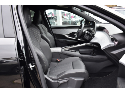 Peugeot 3008 1.2 Hybrid 145 GT e-DSC6