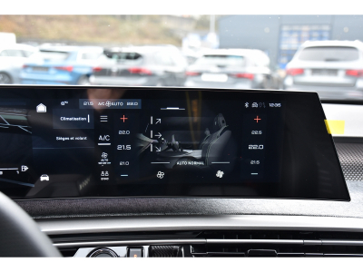 Peugeot 3008 1.2 Hybrid 145 GT e-DSC6