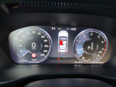 Volvo XC40 1.5 T3 GPS SIEGES VOLANT CHAUFFANTS CAMERA