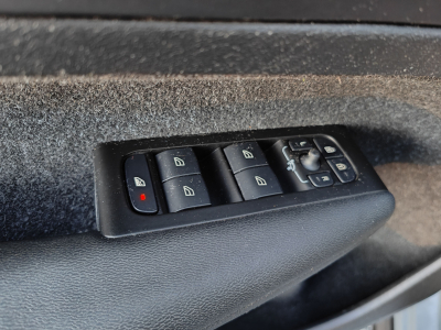 Volvo XC40 1.5 T3 GPS SIEGES VOLANT CHAUFFANTS CAMERA