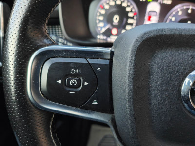 Volvo XC40 1.5 T3 GPS SIEGES VOLANT CHAUFFANTS CAMERA