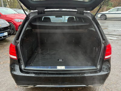 Mercedes-Benz E 350 E 350 BlueTec T-Modell/Panoramadach/360 Kamera/