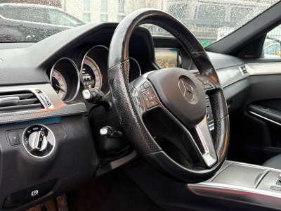 Mercedes-Benz E 350 E 350 BlueTec T-Modell/Panoramadach/360 Kamera/