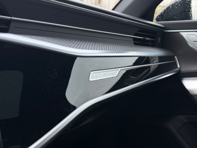 Audi RS6-R RS6 Avant 4.0 TFSI quattro/Nachtsicht/Pano/Softc