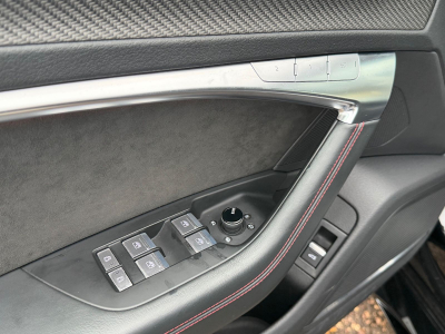 Audi RS6-R RS6 Avant 4.0 TFSI quattro/Nachtsicht/Pano/Softc