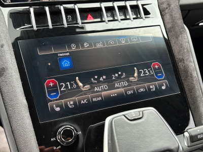 Lamborghini Urus Urus 4.0 V8 Autom./23Zoll/HEADUP/KERAMIK/NACHTSI