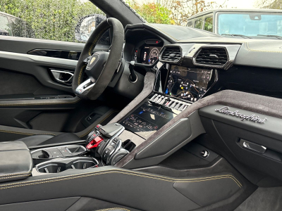 Lamborghini Urus Urus 4.0 V8 Autom./23Zoll/HEADUP/KERAMIK/NACHTSI