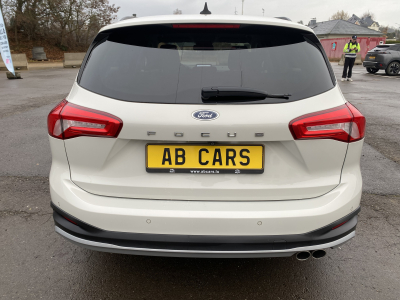 Ford Focus Focus Clipper Active 1.5 EcoBlue Apple Carplay Camera