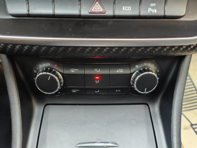 Mercedes-Benz A 200 A200 CDI PACK AMG CARPLAY TOIT OUVRANT