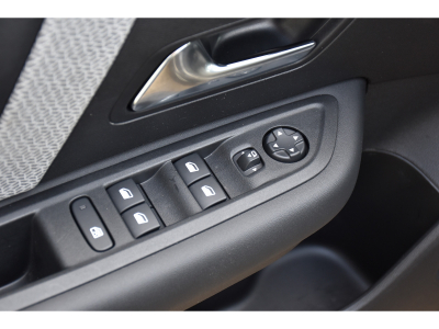 Citroën C4 1.2 PureTech 130 EAT8 MAX