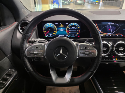 Mercedes-Benz GLA 35 AMG 4MATIC AERODYNAMIQUE PAKET PANO CUIR NAVI